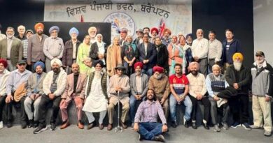 ਦਸਤਾਵੇਜ਼ੀ ਫਿਲਮ “ਇਨਕਲਾਬ ਦੀ ਖ਼ੇਤੀ” ਨੂੰ ਮਿਲ਼ਿਆ ਭਰਵਾਂ ਹੁੰਗਾਰਾ ਦਸਤਾਵੇਜ਼ੀ ਫਿਲਮ “ਇਨਕਲਾਬ ਦੀ ਖ਼ੇਤੀ” ਨੂੰ ਮਿਲ਼ਿਆ ਭਰਵਾਂ ਹੁੰਗਾਰਾ