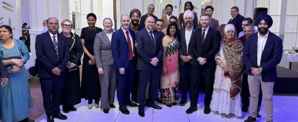 ਸਲੋਹ ਦੇ ਸੰਸਦ ਮੈਂਬਰ ਤਨਮਨਜੀਤ ਸਿੰਘ ਢੇਸੀ ਨੇ ਹਿਲਿੰਗਡਨ ਵਿੱਚ ਲੇਬਰ ਫੰਡਰੇਜ਼ਰ ਵਿੱਚ ਸ਼ਿਰਕਤ ਕੀਤੀ