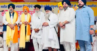 ਟਕਸਾਲ ਹੈੱਡਕੁਆਰਟਰ ਵਿਖੇ, ਮਹਾਰਾਸ਼ਟਰ ਦੇ ਭਾਜਪਾ ਮੰਤਰੀ ਨੇ ਓਪਰੇਸ਼ਨ ਬਲੂ ਸਟਾਰ ਦੇ ਸਿੱਖ ‘ਸ਼ਹੀਦਾਂ’ ਨੂੰ ਸ਼ਰਧਾਂਜਲੀ ਭੇਟ ਕੀਤੀ