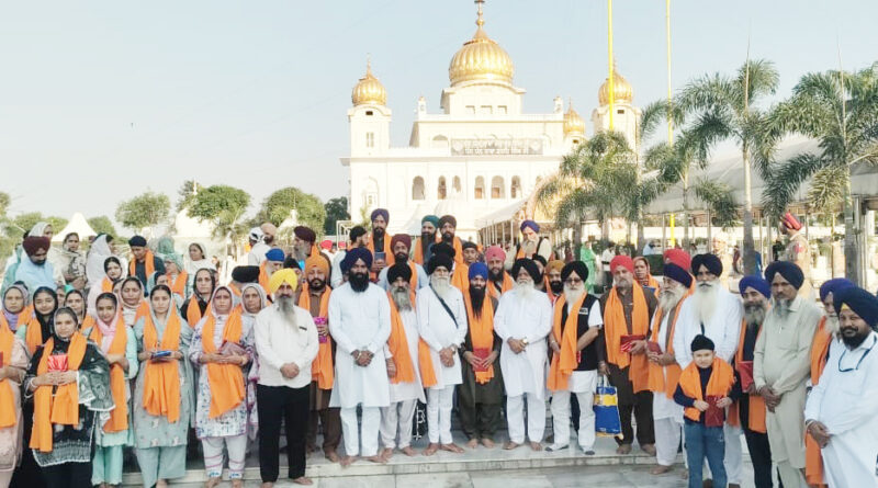 ਪਾਕਿਸਤਾਨ ਤੋਂ ਆਏ 49 ਸ਼ਰਧਾਲੂਆਂ ਦੇ ਜਥੇ ਨੇ ਗੁਰਦੁਆਰਾ ਫਤਹਿਗੜ੍ਹ ਸਾਹਿਬ ਵਿਖੇ ਟੇਕਿਆ ਮੱਥਾ