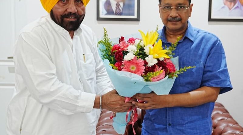 ਹਰਚੰਦ ਸਿੰਘ ਬਰਸਟ ਵੱਲੋਂ ‘ਆਪ’ ਦੇ ਕੌਮੀ ਕਨਵੀਨਰ ਅਰਵਿੰਦ ਕੇਜਰੀਵਾਲ ਨਾਲ ਵਿਸ਼ੇਸ਼ ਮੁਲਾਕਾਤ– ਚੋਣ ਰਣਨੀਤੀ ਸਬੰਧੀ ਹੋਈ ਅਹਿਮ ਚਰਚਾ